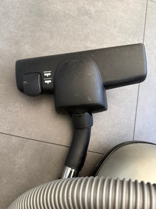Aspiradora AEG SMART 366 con bolsa