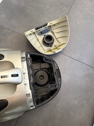 Aspiradora AEG SMART 366 con bolsa