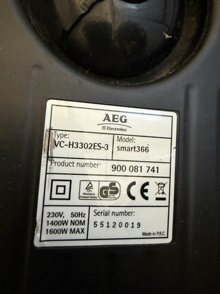 Aspiradora AEG SMART 366 con bolsa