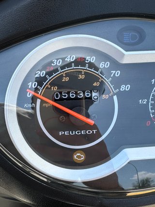 Peugeot Tweet 50 4T 2018 Ciclomotor Negro