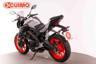 YAMAHA MT 125