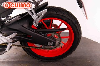 YAMAHA MT 125