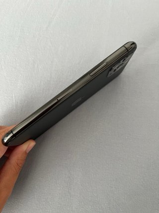 iPhone 11 Pro Gris Espacial
