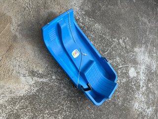 Trineo azul UFO