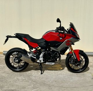 BMW F900XR 2021 - 8800 Kms