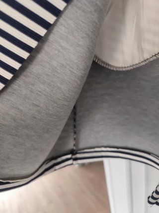 Chaqueta Neopreno Rayas Azul y Blanco