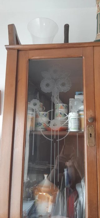 Mueble Modernista Madera y Cristal