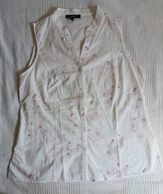 Blusa sin mangas con flores y lentejuelas