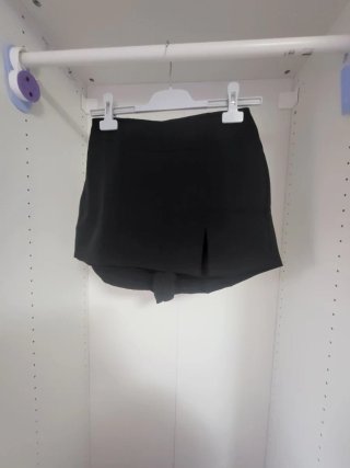Falda pantalón negra