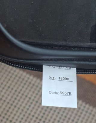Porta smartphone GIVI con kit fijación