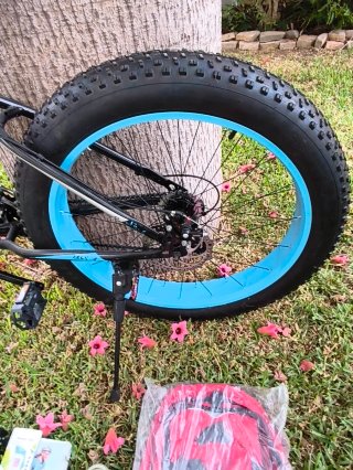 Lote Bicicleta Fat Bike BSA + Accesorios