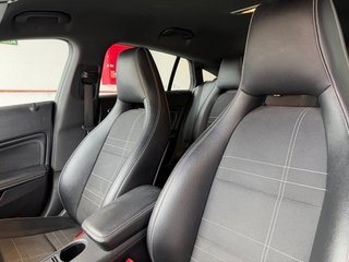 Mercedes-Benz Clase CLA 2016