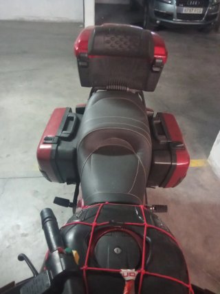 BMW R 1100 LT Roja