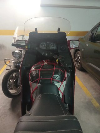 BMW R 1100 LT Roja