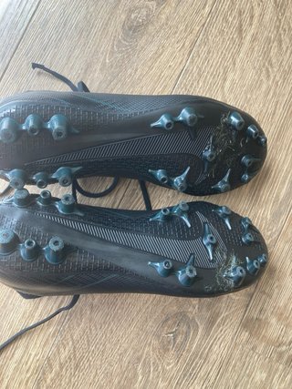 Botas de fútbol Nike Mercurial Negras talla 38
