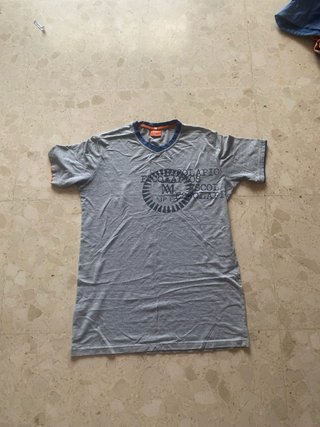 ROPA ESCOLAPIOS