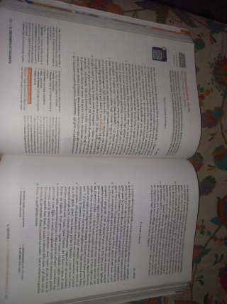 Libro scolastico  Classe di Letteratura 3A