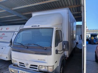 Nissan Cabstar 2005