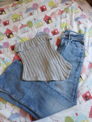 Conjunto Bershka Top y Pantalón Vaquero