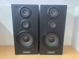 Altavoces Pioneer CS-301 Negros