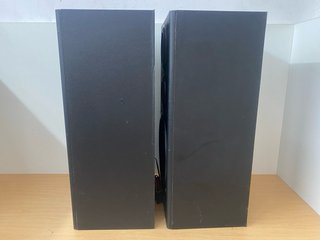 Altavoces Pioneer CS-301 Negros