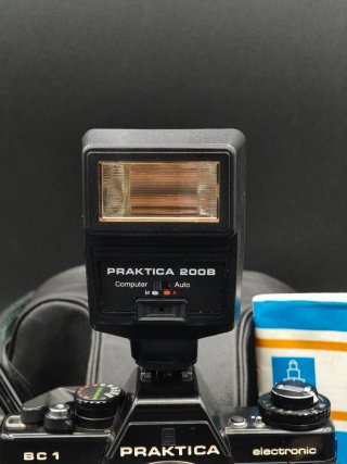 Lote cámara analógica Praktica BC-1 + objetivos