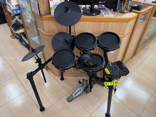 Batería Electrónica Alesis