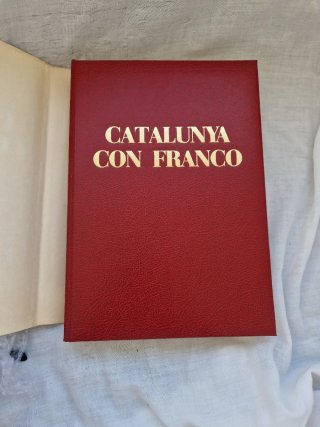 Libro Catalunya con Franco