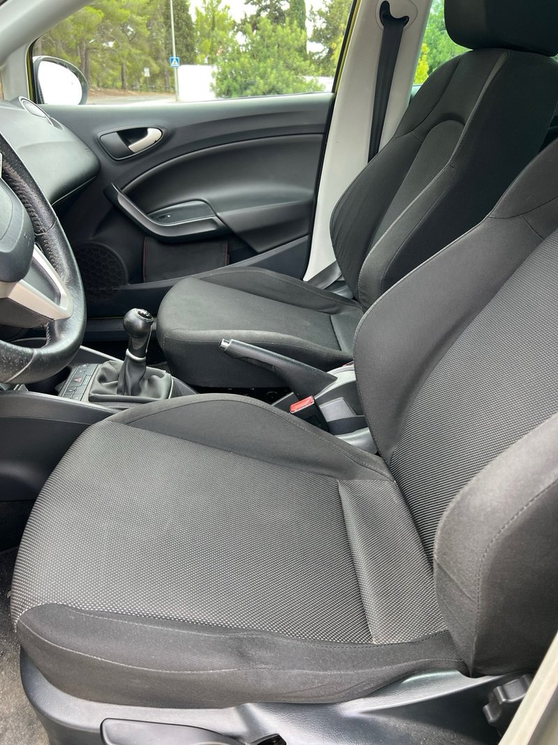 SEAT Ibiza 1.9 TDi Sport DPF 2009, foto 16
