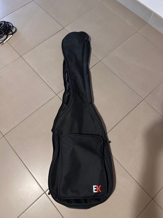 Bajo Eléctrico CORT + Accesorios