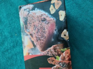 Set di strumenti per barbecue e piastra