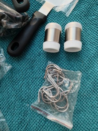 Set di strumenti per barbecue e piastra