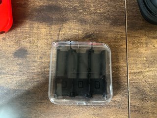 Nintendo Switch + funda + accesorio para juegos