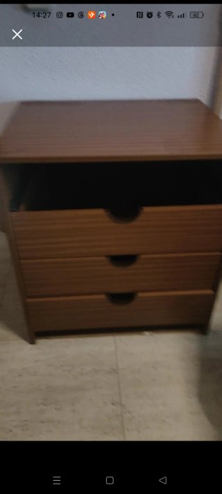 Cómoda de madera 4 cajones