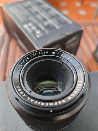 Fujinon XF 60mm f2.4 R Macro
