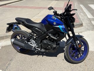 Yamaha MT-125 Azul y Negra