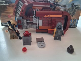 LEGO Star Wars 75099 Rey's Speeder