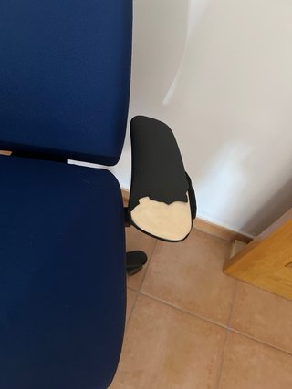 Silla de oficina azul