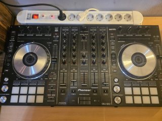 Mesa DJ Pioneer DDJ-SX2 oferta. Altavoz maki 140w
