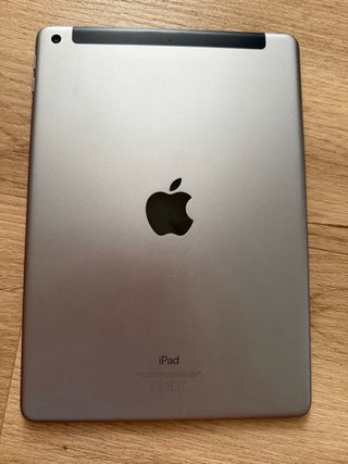 iPad 6ª Gen 32GB Plata