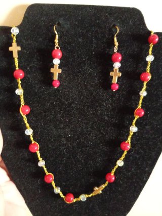 Set Collana e Orecchini Croce Rossi