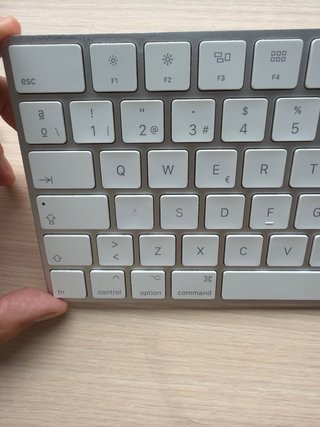 Teclado Apple Magic Keyboard