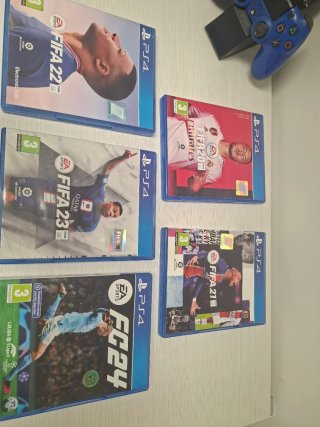 Pack 5 Juegos PS4 FIFA 20-23 + FC 24