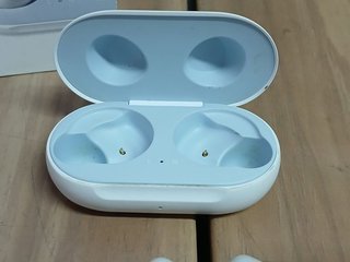 Samsung Galaxy Buds 2019 Auriculares inalámbricos
