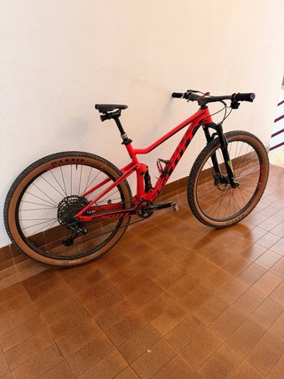 Bicicleta Scott Montaña Roja