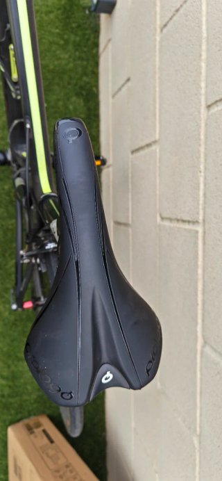 Bicicleta de carretera BH Carbono EVO Shimano 105