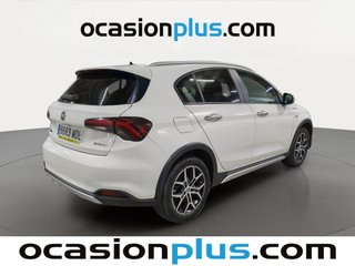Fiat Tipo 1.5 Hybrid Cross DCT 97 kW (130 CV)