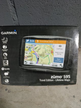 GPS Garmin Zumo 595 África Twin o cualquier moto
