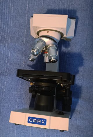 Microscopio OMAX Binocular LED + Accesorios