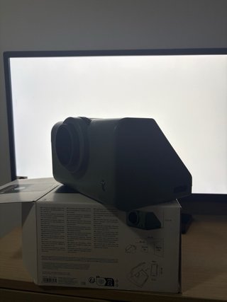 Proyector móvil verde